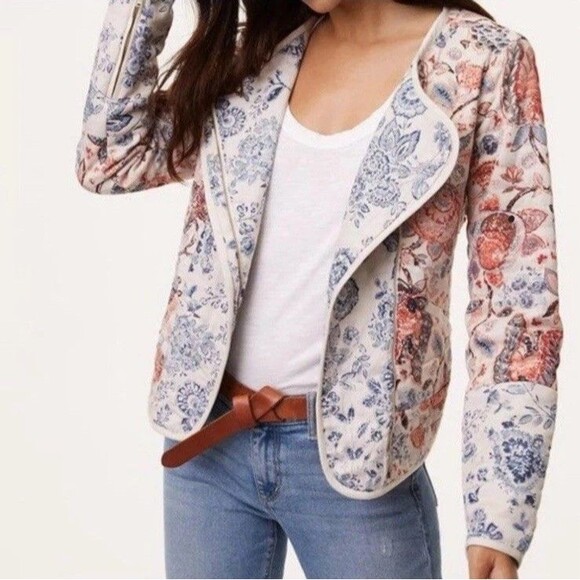 LOFT Floral Print Quilted Moto Jacket sz 8 Long Sleeve Patchwork Lyocell Cottage - Picture 1 of 10